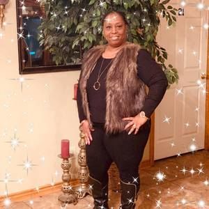 Meet your Posher, Debra